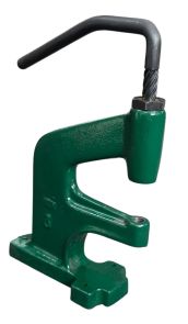 Haak- en ringstempel machine no.3