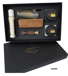 Medaille d'or esthete kit, cardboard box horn