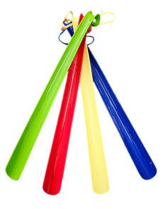 Schoenlepel  plastic 40cm lang gekleurd