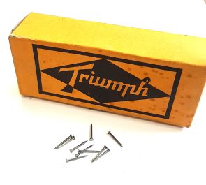 Tacks