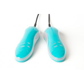 De ideale oplossing tegen zweetvoeten, schimmelnagels en voetschimmels en sterk geurende sportschoenen! Met deze UV schoenreininger / droger set worden uw schoenen na gebruik weer droog en bacterie- en schimmelvrij en dus ook reukvrij!