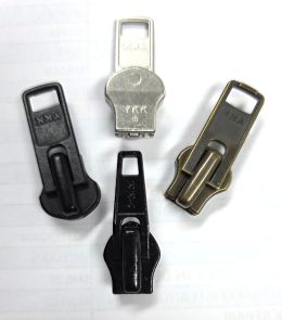 YKK ritstrekker 10mm, rits metaal, minimale afname 5 stuks, verkrijgbaar in nikkel, antiek en zwart